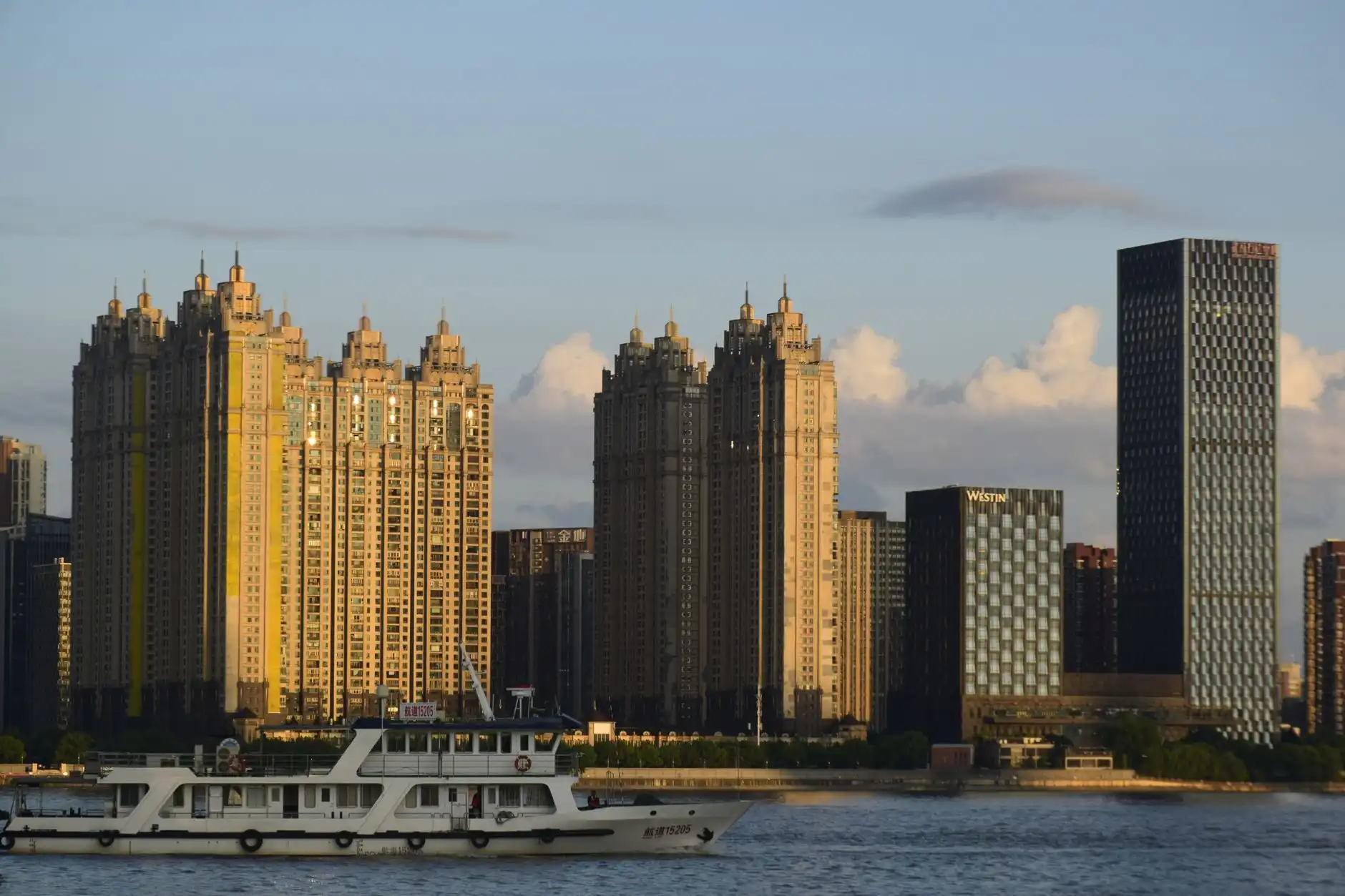 体感游戏机与传统街机技术差异及场景适配分析封面图
